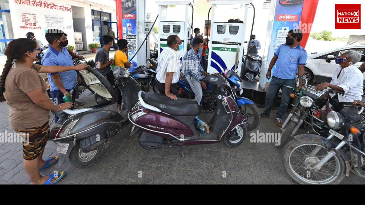 Pakistan और भारत: तेल कंपनियों ने कहा कि पर्याप्त स्टॉक है, इसलिए खरीदने में जल्दबाजी नहीं करनी चाहिए।